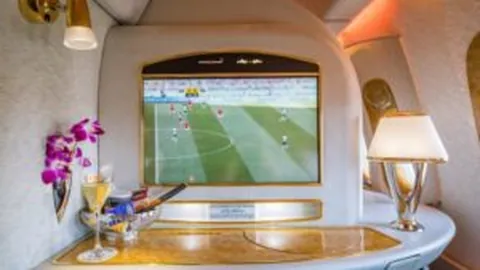 图赫尔对赞维拉赞誉：拉什福德入选助力挖掘潜力